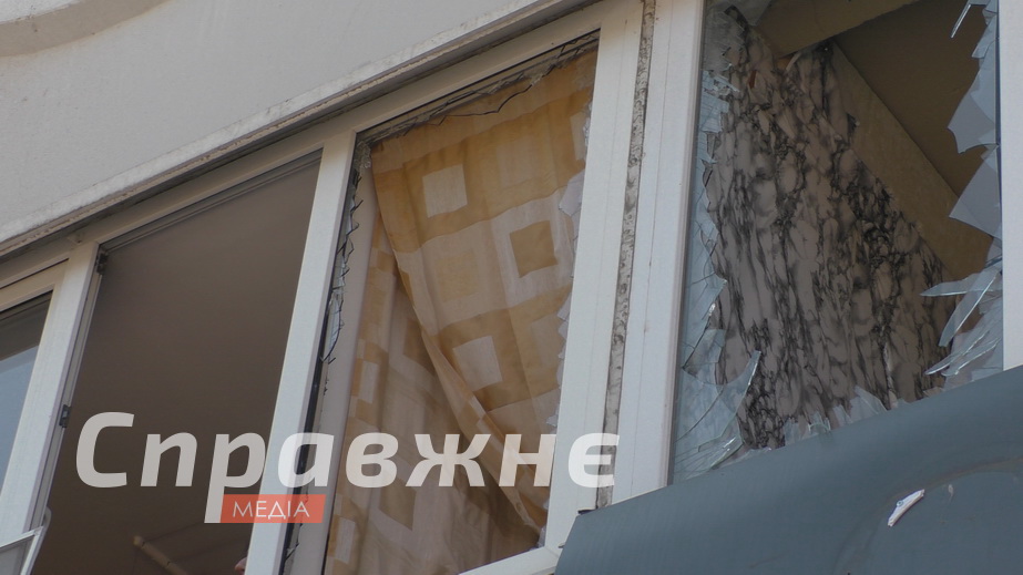 Російський FPV-дрон атакував багатоповерхівку в Запоріжжі