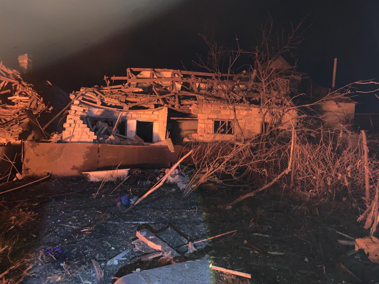 Горели дома Малокатеринівка після обстрілу