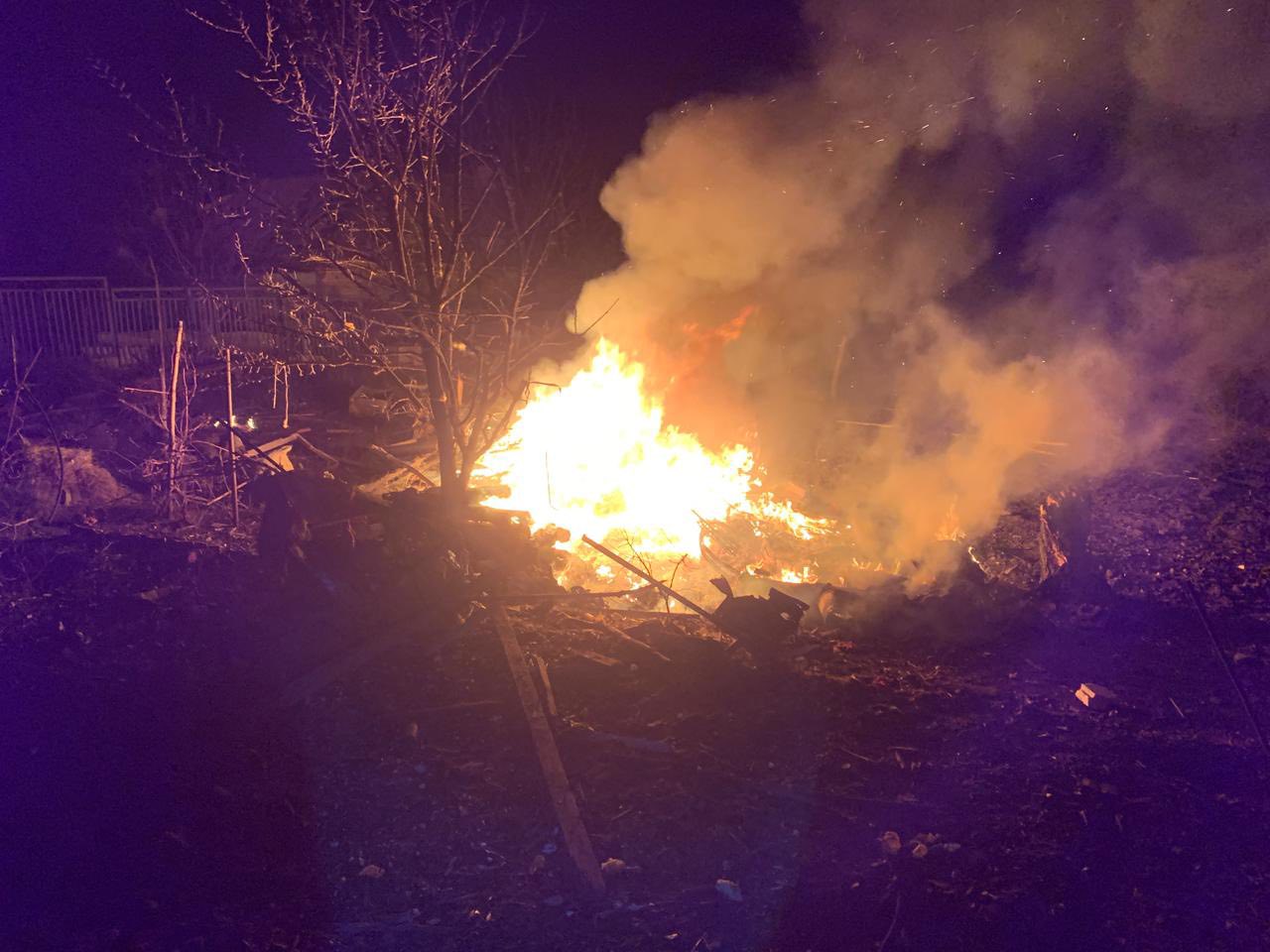 Горели дома Малокатеринівка після обстрілу