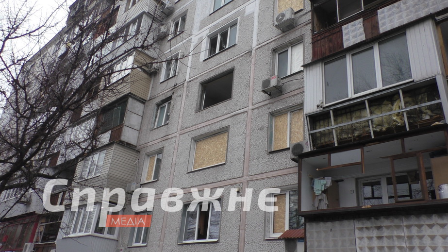 Поврежденная многоэтажка