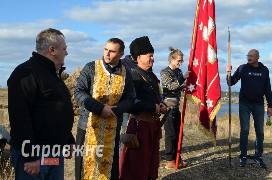 После разгона Сечи должность довбыша надолго канула в небытие. Возрождаться начала только сейчас Посвящение в довбыши в Запорожье