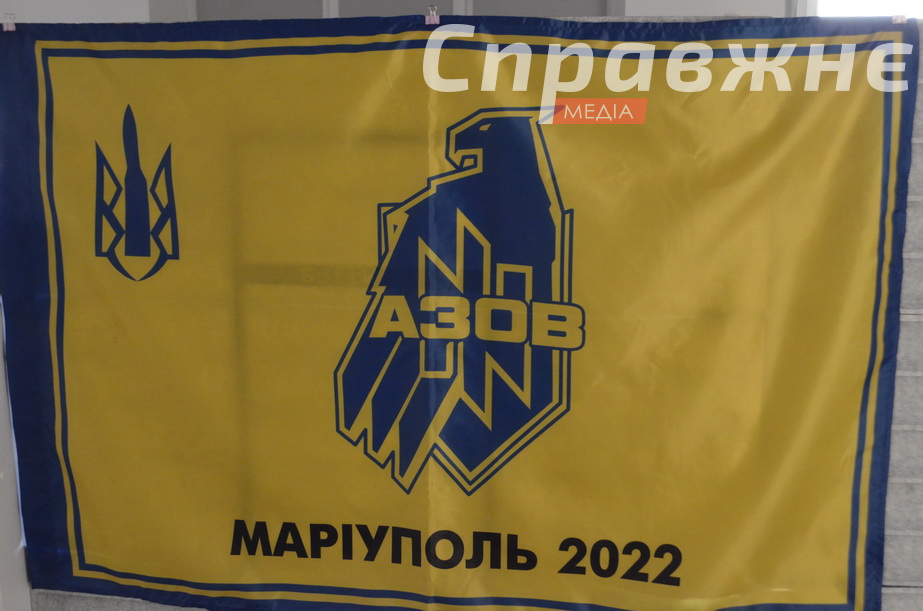 Более 200 портретов – более 200 историй. Их собрала мать павшего в Мариуполе Владислава "Вектора" Литвиненко Вера В Запорожье открыли экспозицию с историями павших защитников Мариуполя