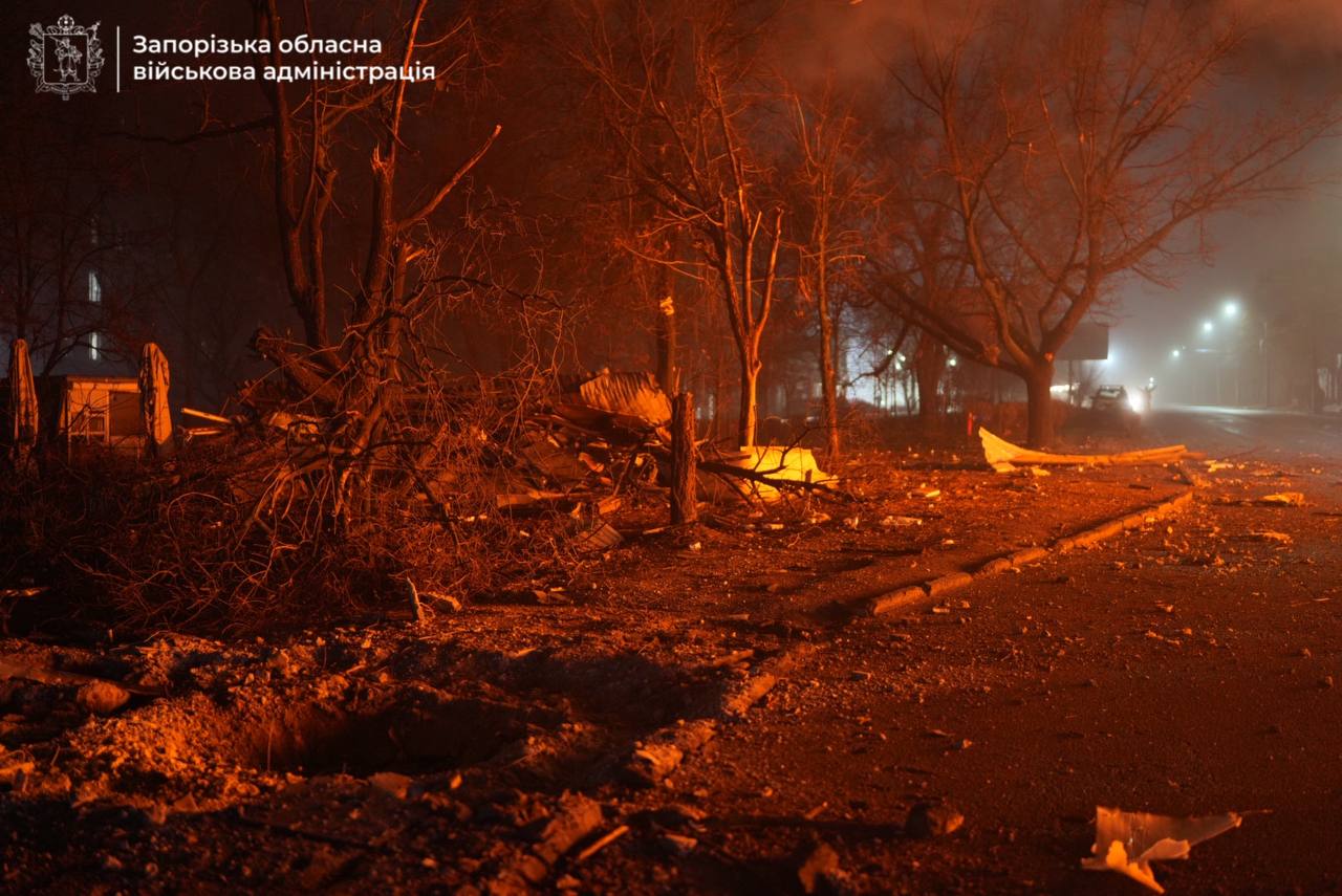 Загиблі, поранені, пожежі: ворог атакував Запоріжжя