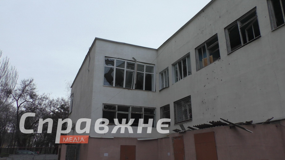 Враг оставил без отопления и света студгородок в Запорожье