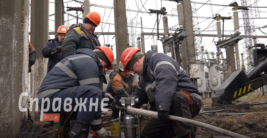 Робота енергетиків на Запоріжжі