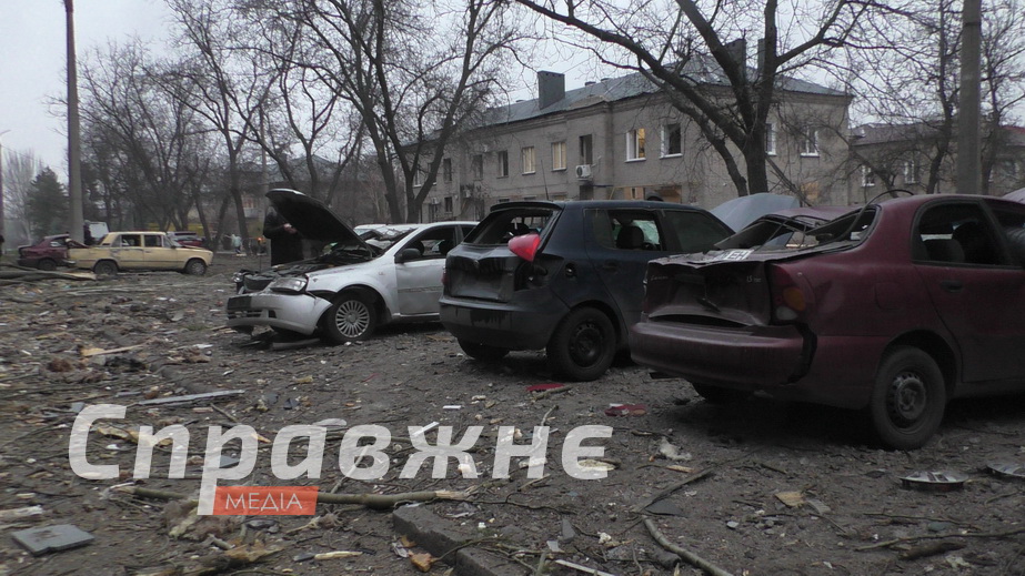 Жити тут неможливо, – жителька втретє постраждалого будинку в Запоріжжі