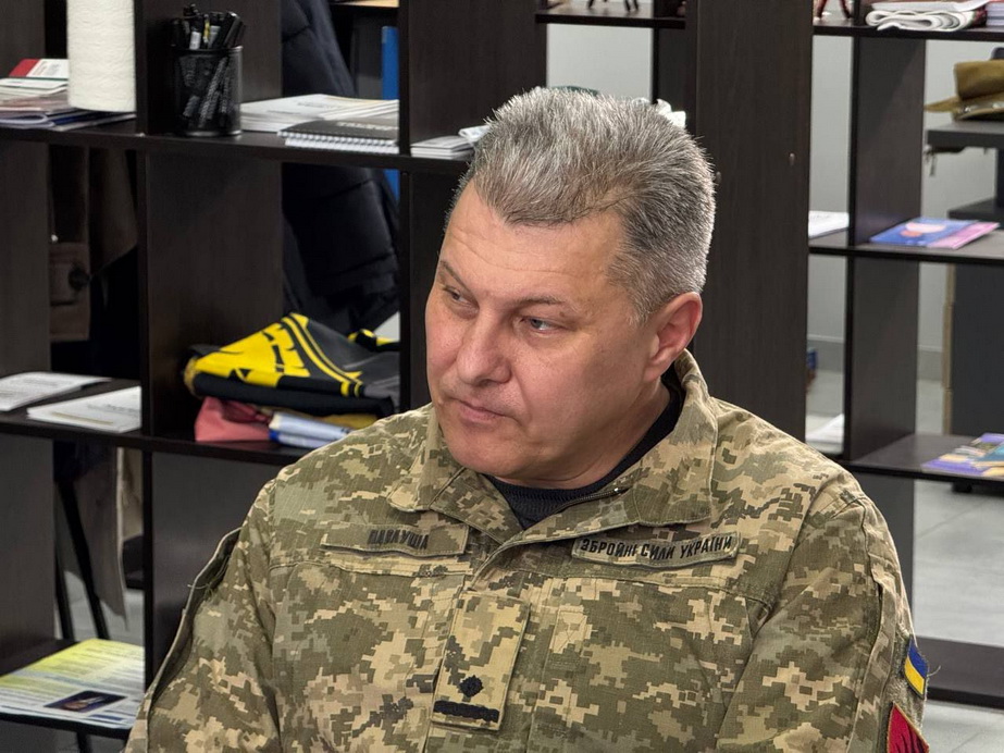 Збагнути Крути: у Запоріжжі дискутували щодо подій 1918 року  