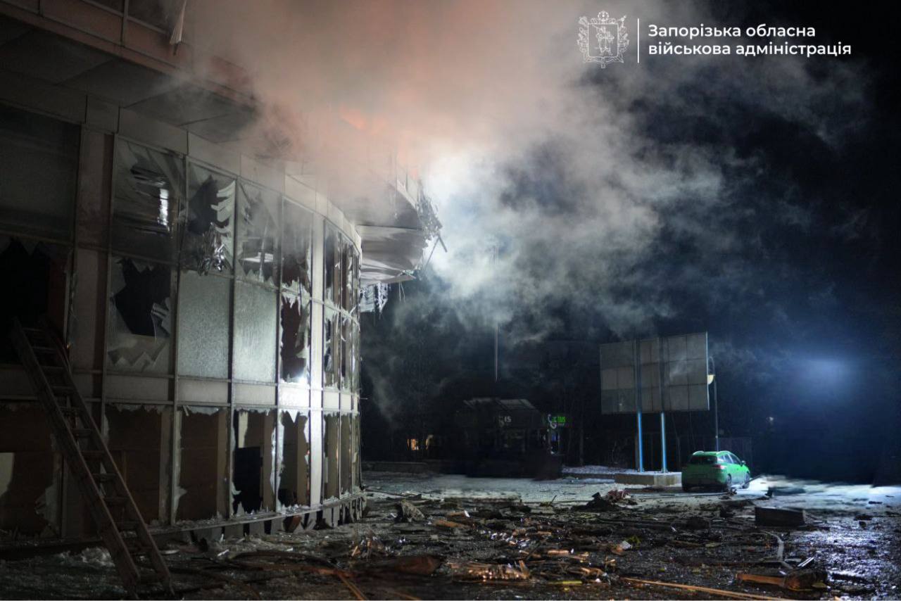 Под атакой вражеских БпЛА находился ночью обласной центр