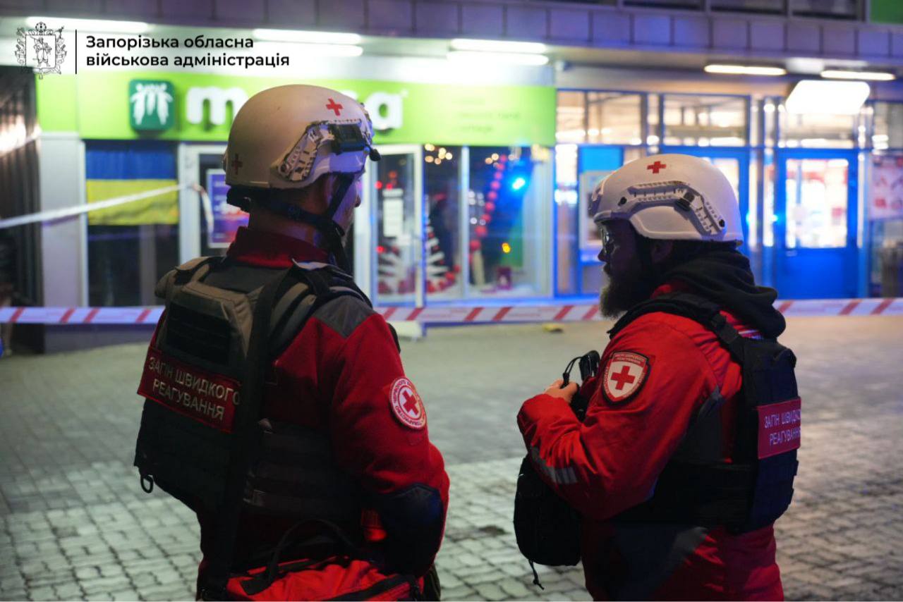 Росіяни вдари по ТЦ у Запоріжжі 