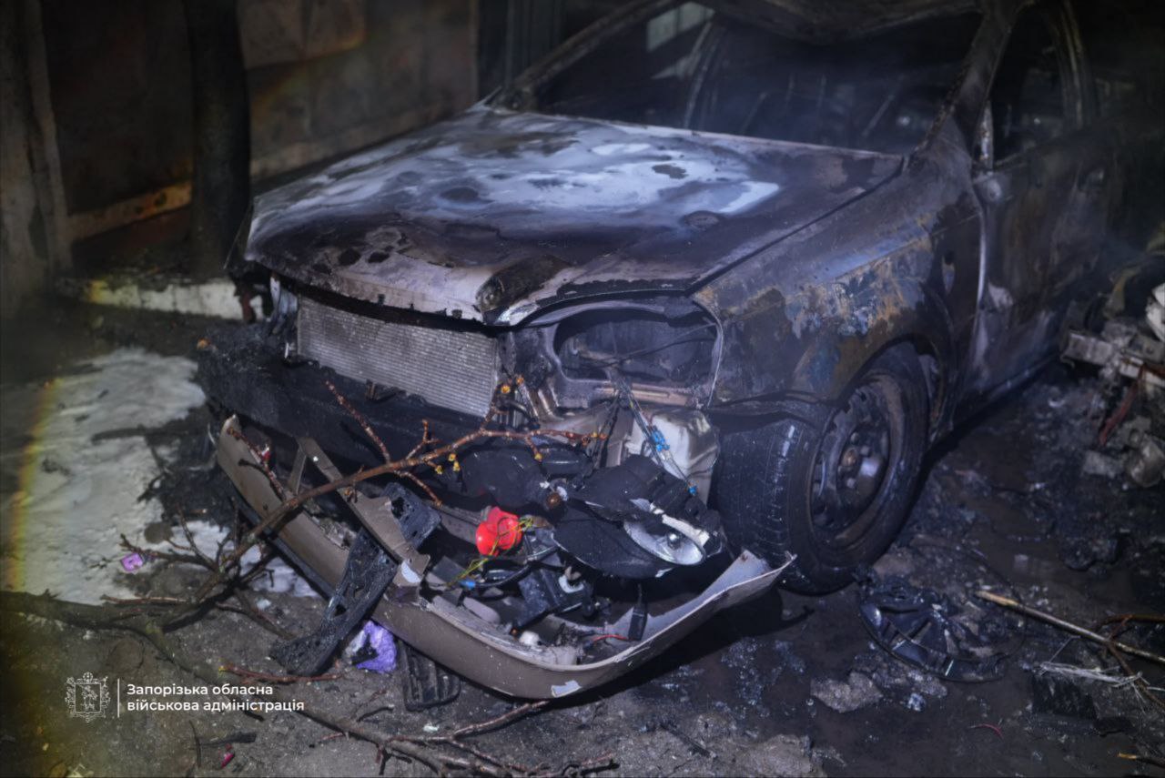 У Запоріжжі – "приліт" у двір багатоповерхівки: що відомо про наслідки