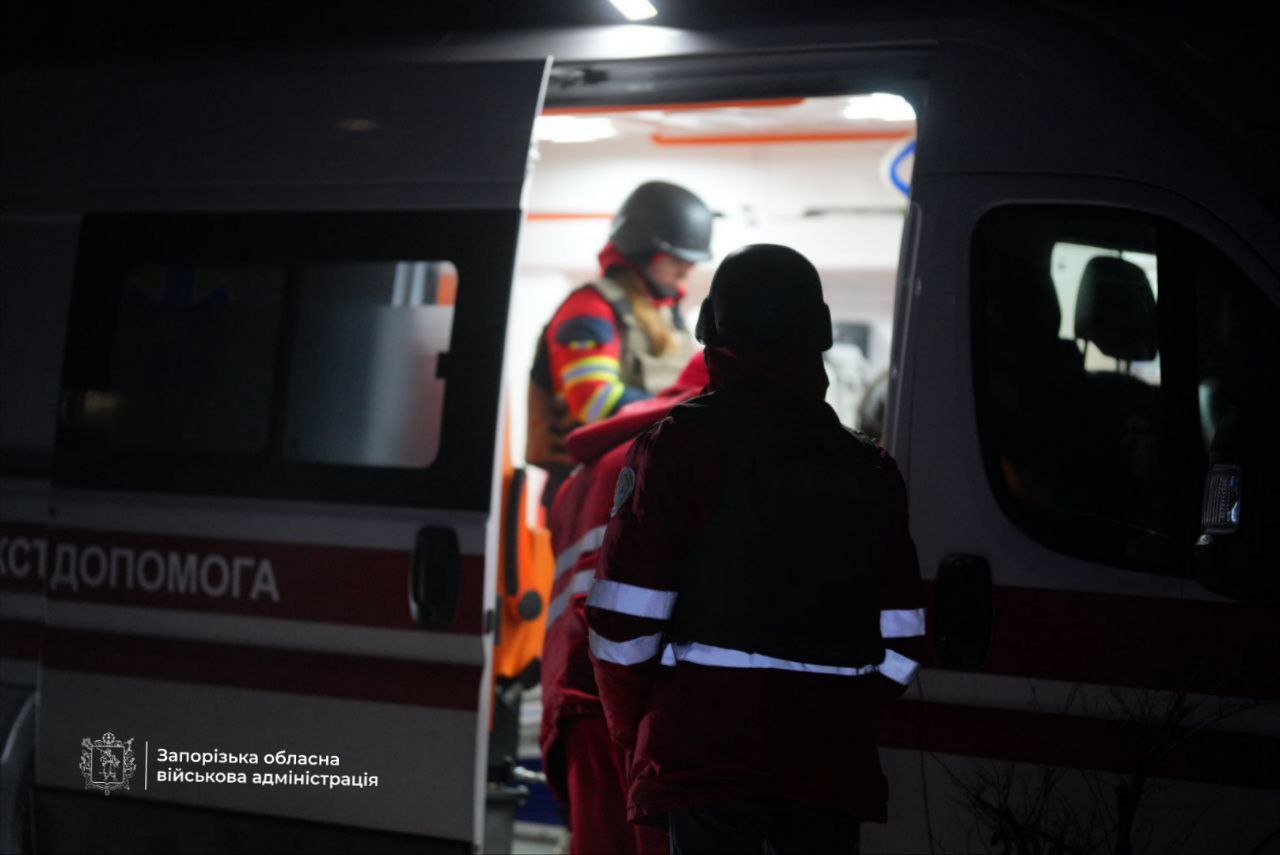 Медики на месте "прилета"