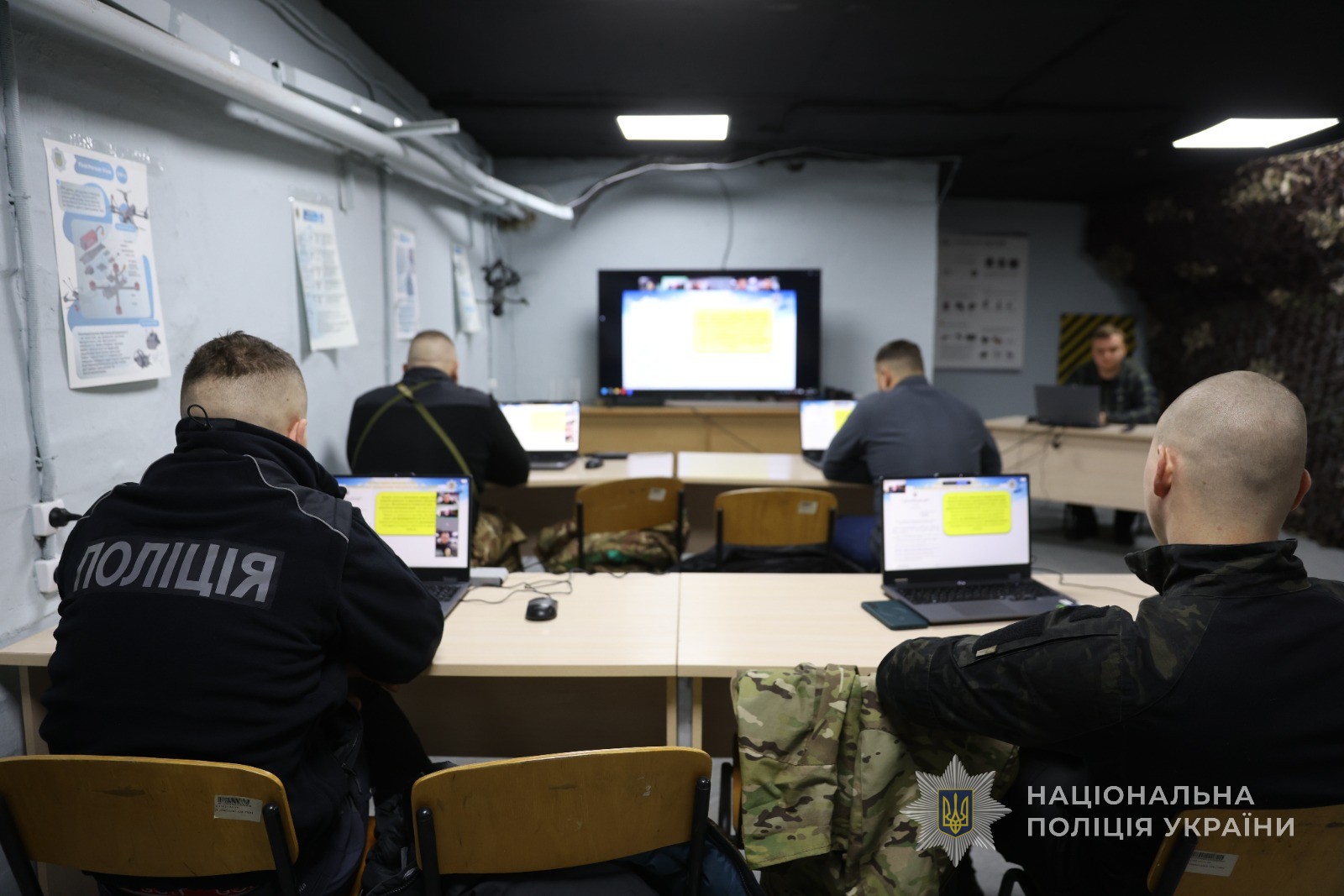 Центр підготовки операторів БпЛА відкрили в поліції Запоріжжя