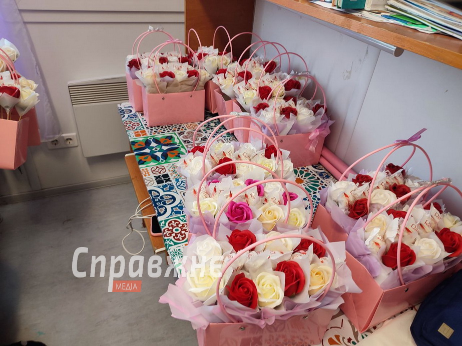 Квіткові композиції пані Олени