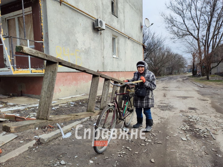 Поселок страдает от обстрелов В Камышевахе