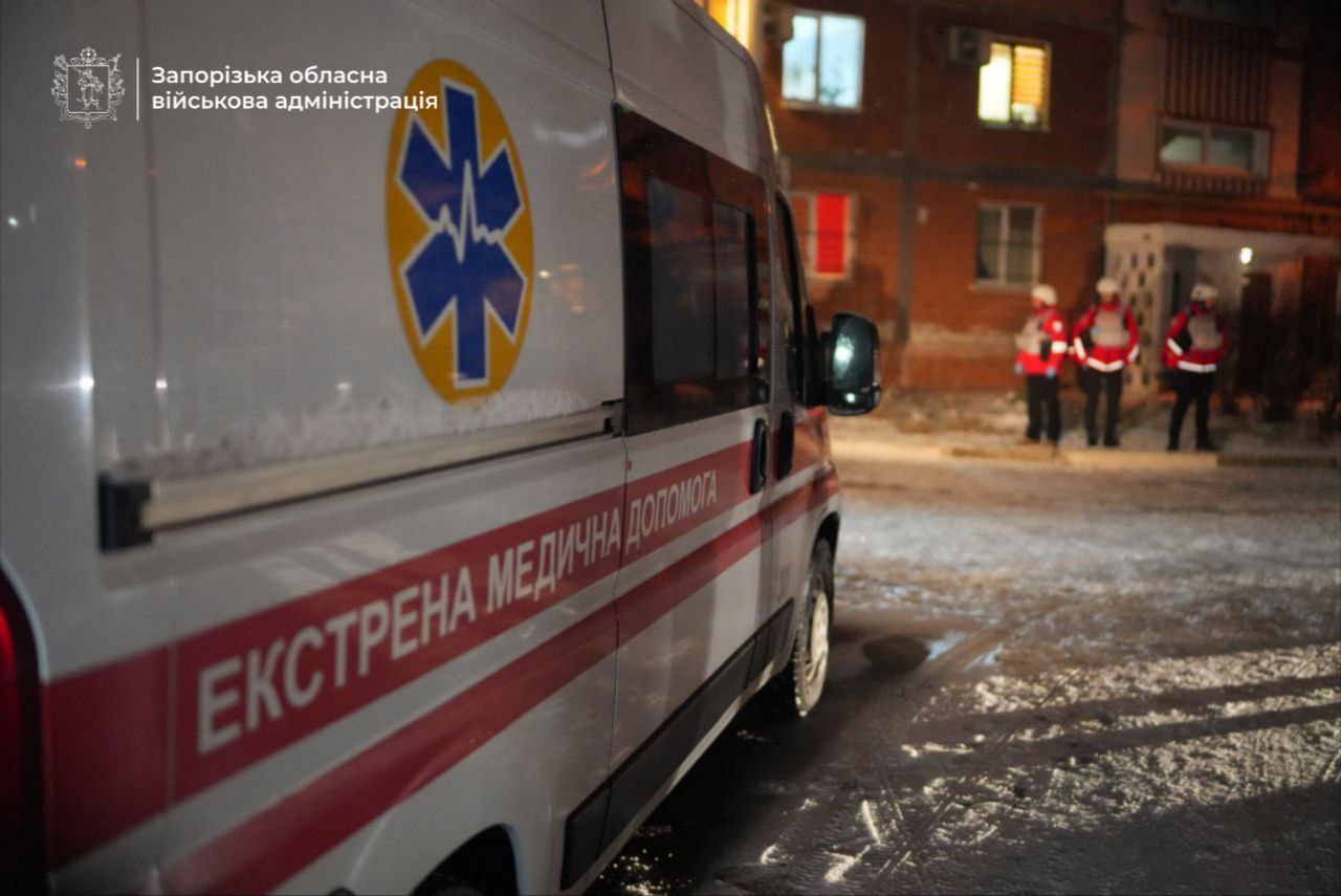 Загибла, поранені, руйнування: ворог вдарив "шахедами" по місту Запоріжжя