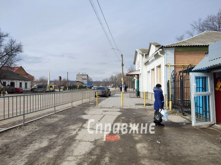 Поселок страдает от обстрелов В Камышевахе