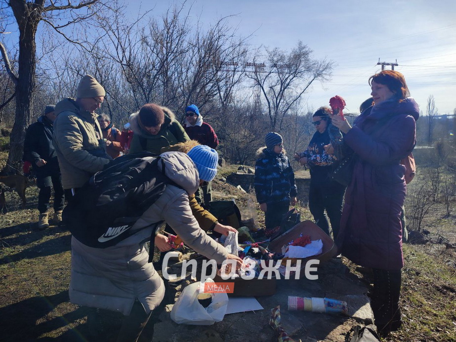 Запоріжці традиційно провели зиму спаленням опудала "путіна"