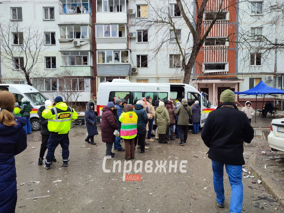 "Пощастило – лише два уламки прилетіло": що розповідають запоріжці про атаку