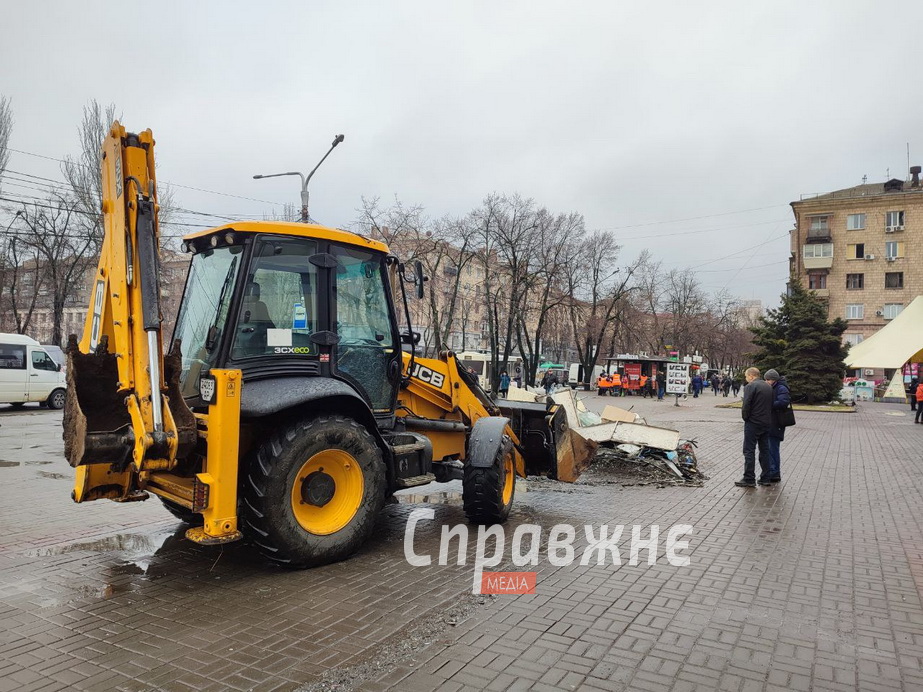 "Пощастило – лише два уламки прилетіло": що розповідають запоріжці про атаку