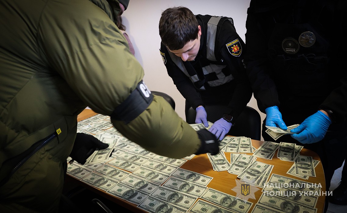 У Запоріжжі 47-річний адвокат погорів на ухилянтах