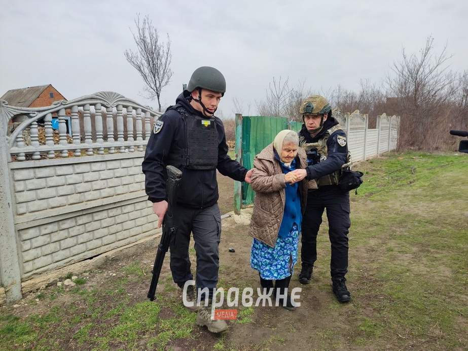 Евакуація матері Володимира