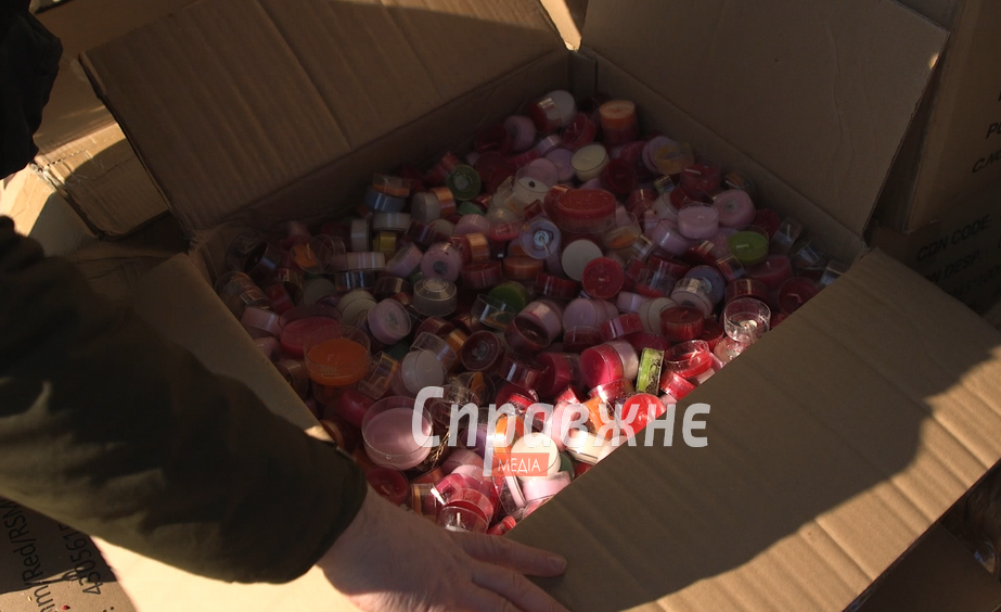 Сетки нужны всегда: чем еще помогают волонтеры Запорожья фронта