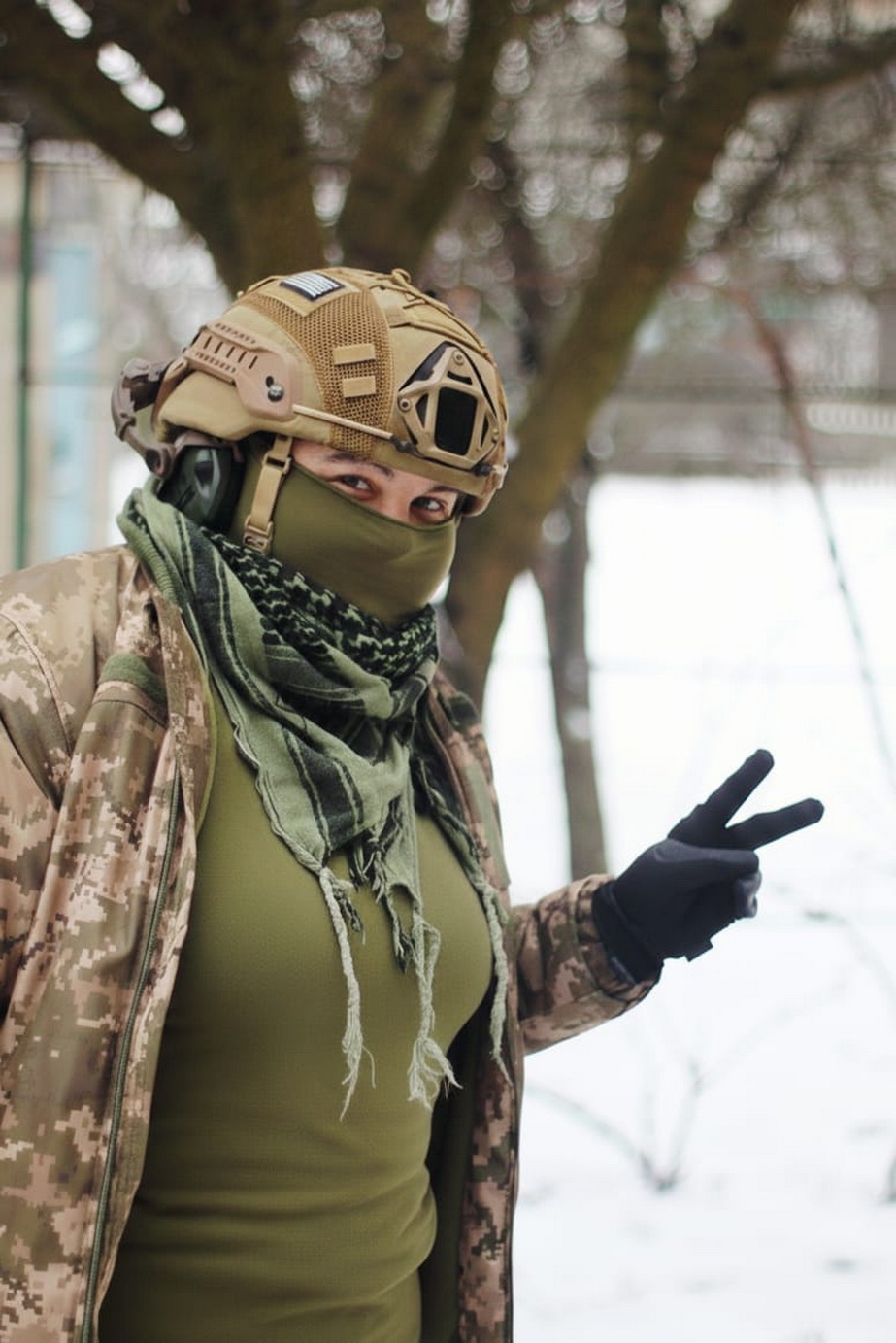 Светлана в армии