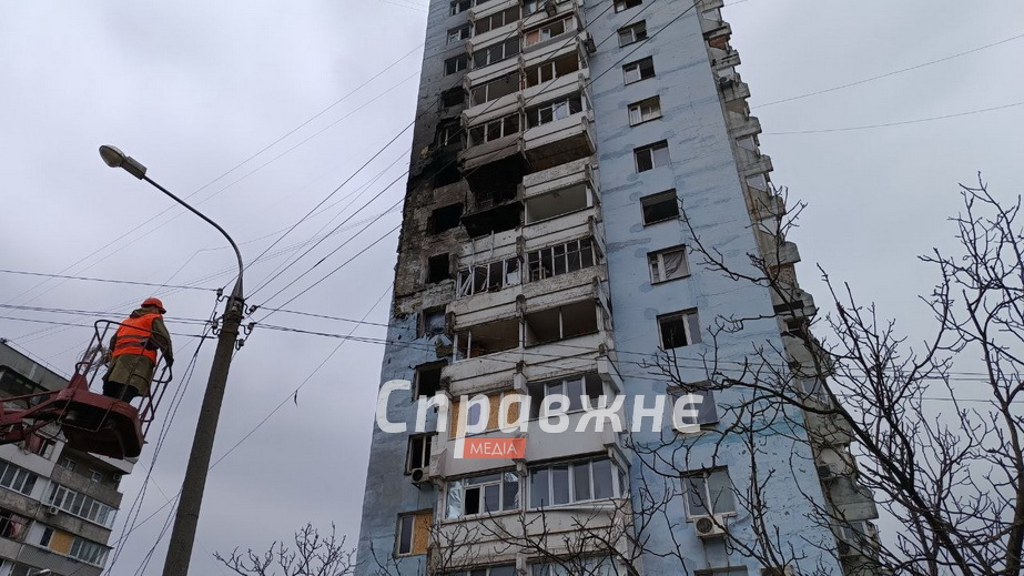 16-поверхівку в Запоріжжі потрощив "Шахед"