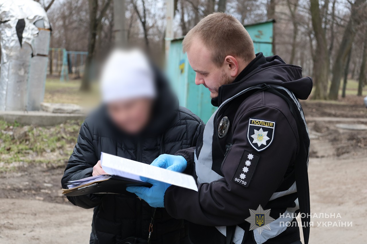 У Запоріжжі затримали 55-річну жінку з партією метадону