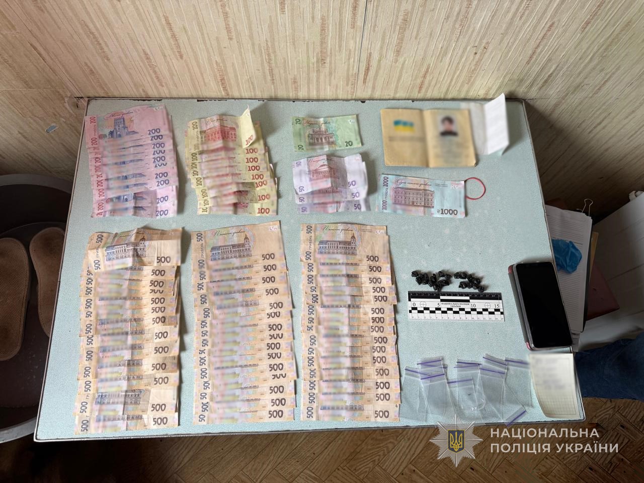 В Запорожье задержали 55-летнюю женщину с партией метадона