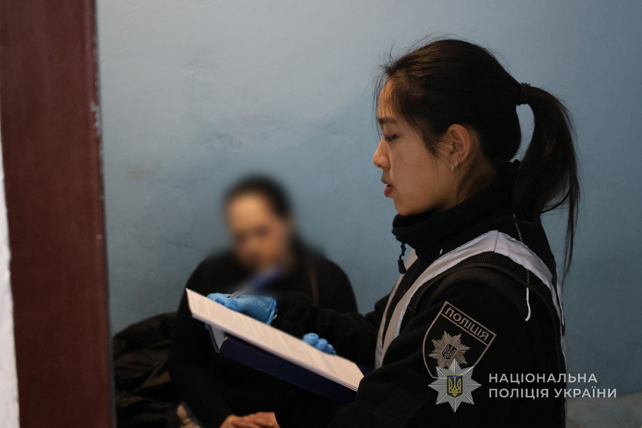 У Запоріжжі затримали 55-річну жінку з партією метадону