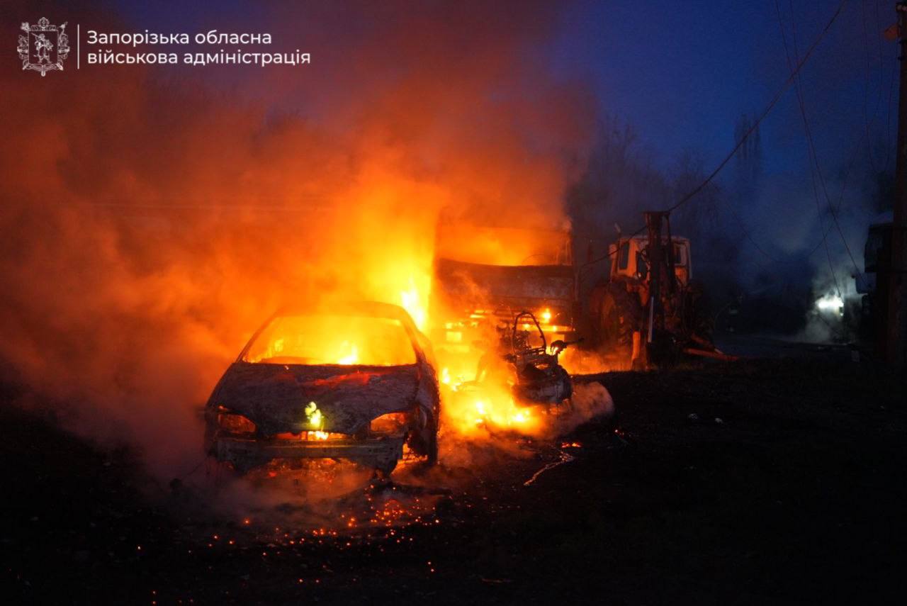 Возникли пожары, горела, в частности автостоянка