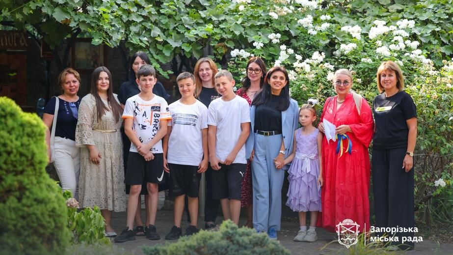 Новий дім для дітей: у Запоріжжі дитбудинок сімейного типу отримав власне житло