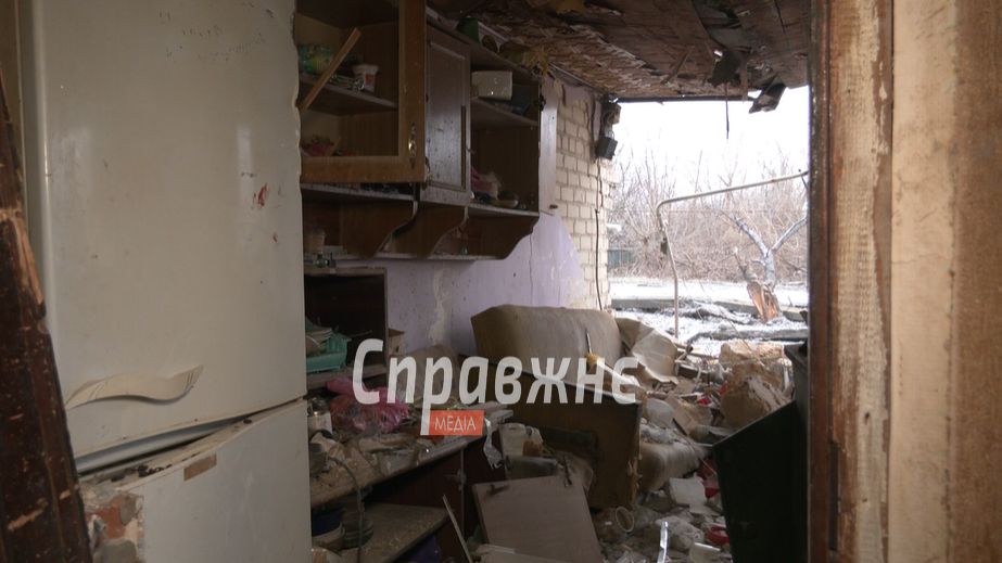 "До нас прийшло пекло": із Зарічного на Запоріжжі тікають жителі