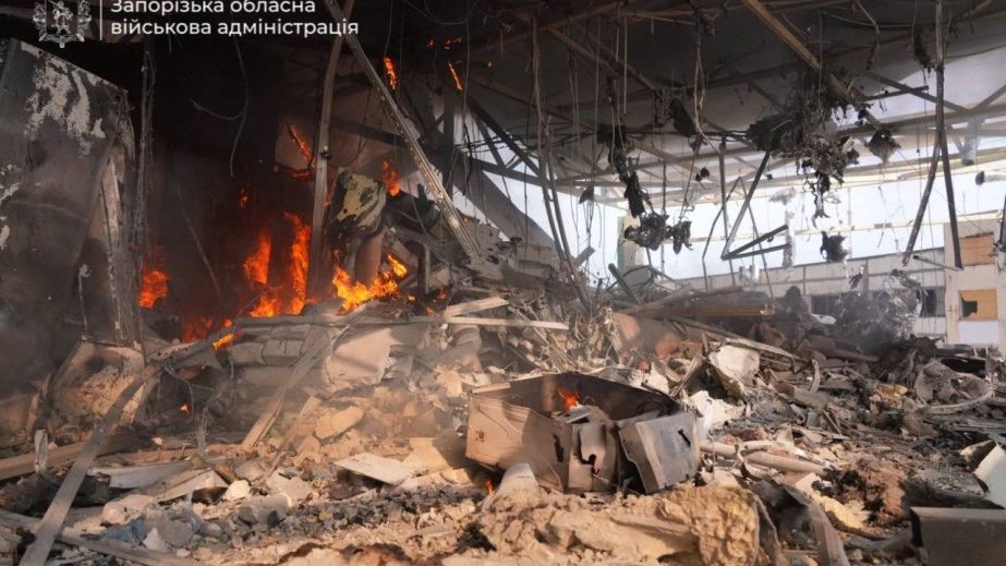 Число жертв в Запорожье выросло &ndash; последствия авиаудара по городу