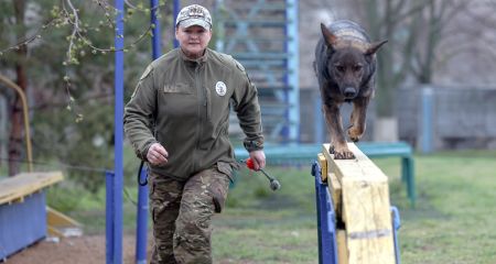 Робота кінолога – це постійний розвиток і нові виклики, — запорізька поліціянтка Оксана Мельниченко