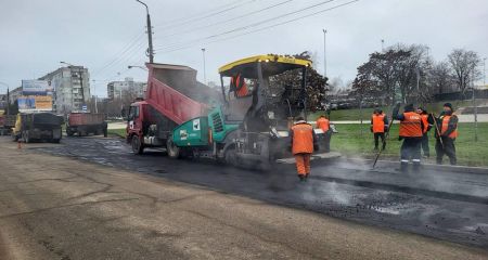 Дорогу ремонтують у Хортицькому районі Запоріжжя &ndash; де саме