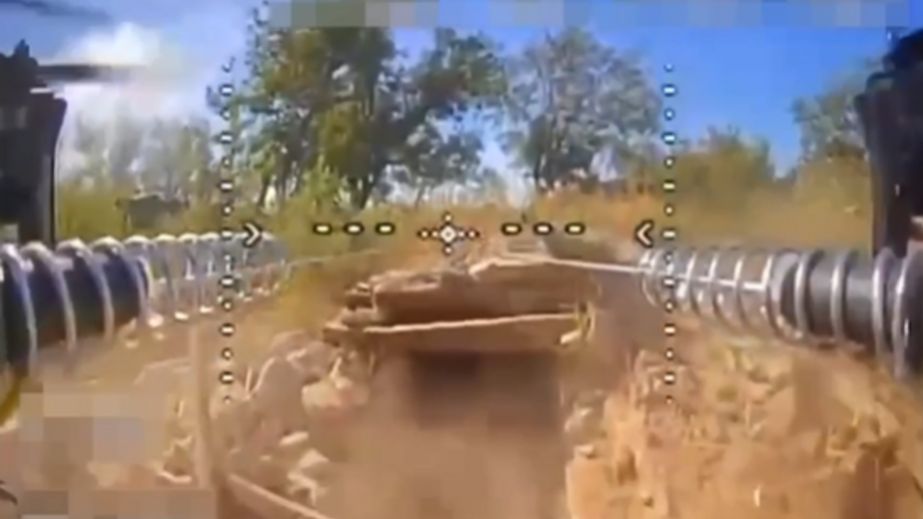 Стійкі до ворожих РЕБів: Сили оборони на Запоріжжі отримали нові FPV-дрони