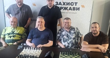Запорізькі ветерани та активісти відзначили Міжнародний день шахів