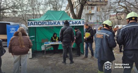 Вже понад 300 запоріжців повідомили про пошкоджене житло після дронової атаки