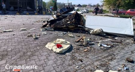 "Двери заклинило, пришлось выбивать": свидетельства и последствия авиаудара по Запорожью
