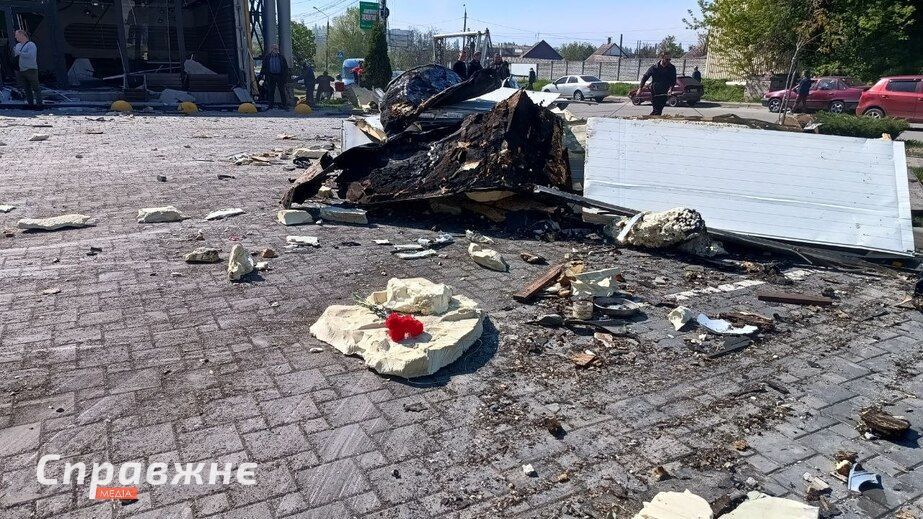 "Двері заклинило, довелося вибивати": свідчення та наслідки авіаудару по Запоріжжю