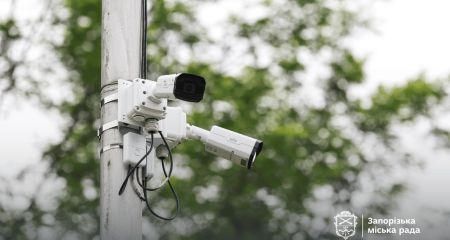 В парке Победы в Запорожье смонтировали 40 "умных" систем видеонаблюдения