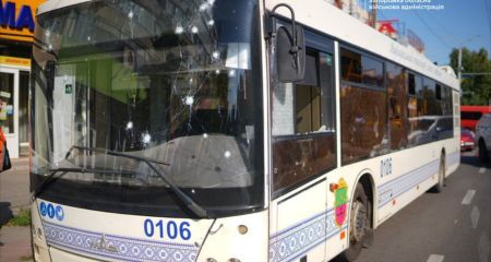 Уже семеро раненых в Запорожье из-за атаки автобуса: среди них двое детей