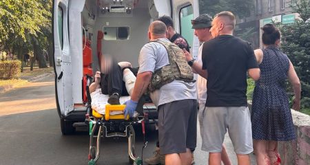 Окупанти атакували цивільних у Запоріжжі: поранені дві жінки