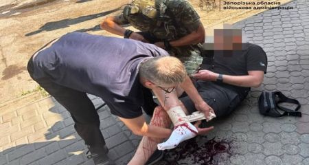 Российский дрон ранил двух человек в Запорожье