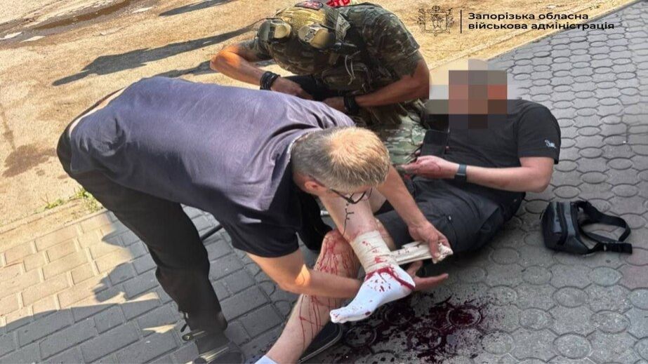 Российский дрон ранил двух человек в Запорожье