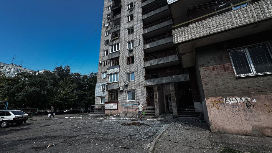 Атака FPV на багатоповерхівку: волонтери надали допомогу 23 запорізьким родинам