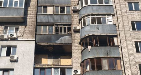 На Космосе в Запорожье зафиксировали засорение после удара РФ &ndash; кадры