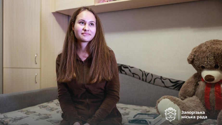 Поранення через удар дрона: 16-річна запоріжанка проходить реабілітацію